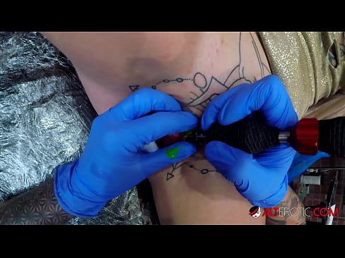 ❤️ Extrem tätowierte Hottie Sully Savage hat ein Tattoo auf ihrer Klitoris ️ Just porn bei de.assay-define-smartlink.ru